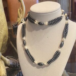 Hematite & freshwater Pearl Necklace